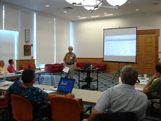 Professor Kagan speaking at Middle East Summer Institute, 2011